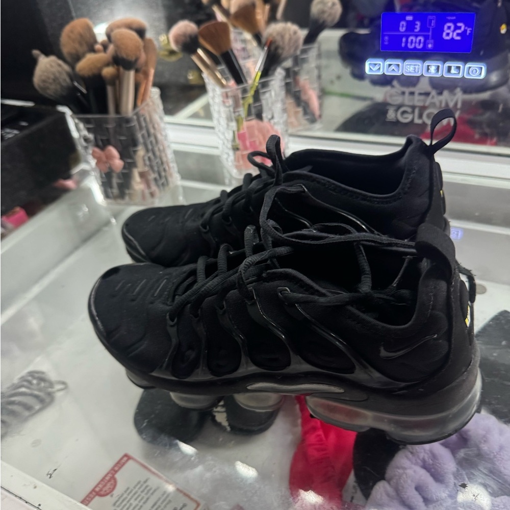 Nike Black Air VaporMax Plus Shoes